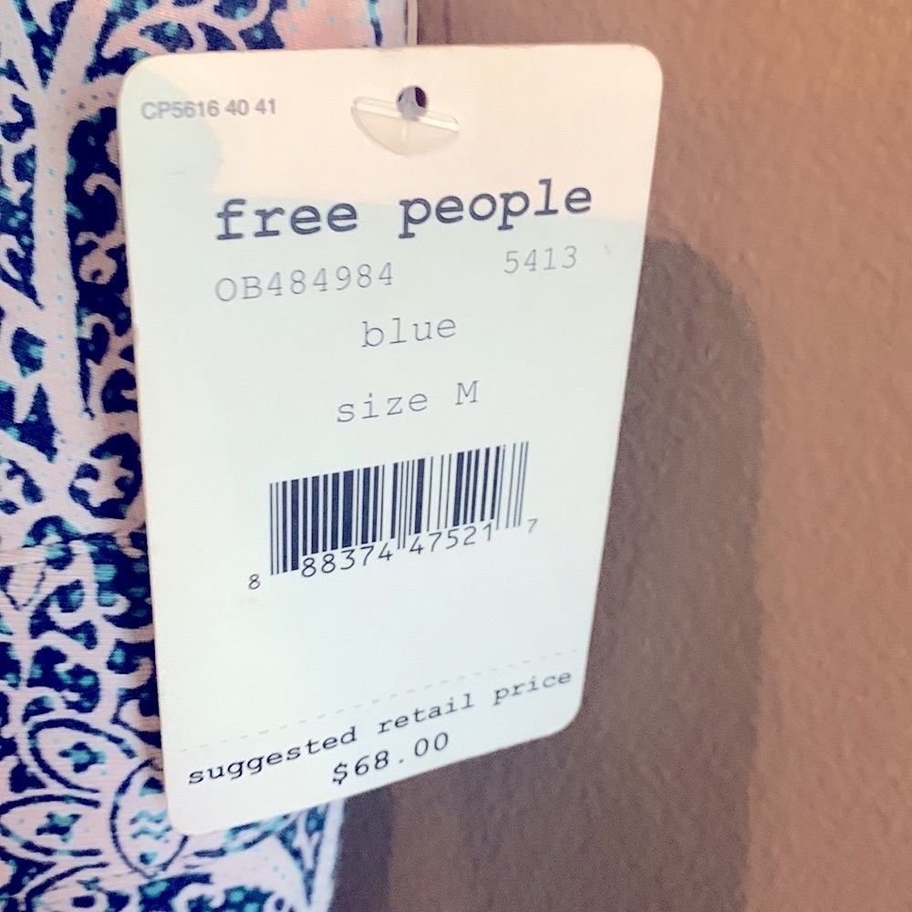 FREE PEOPLE HULA FLORAL BLUE TANK TOP 🔥NWT🔥 WOMENS MEDIUM - Picture 5 of 6